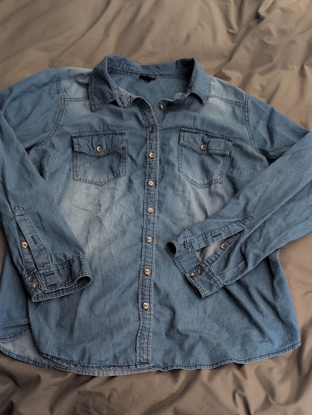 torrid Light Blue Denim Shirt Size 2